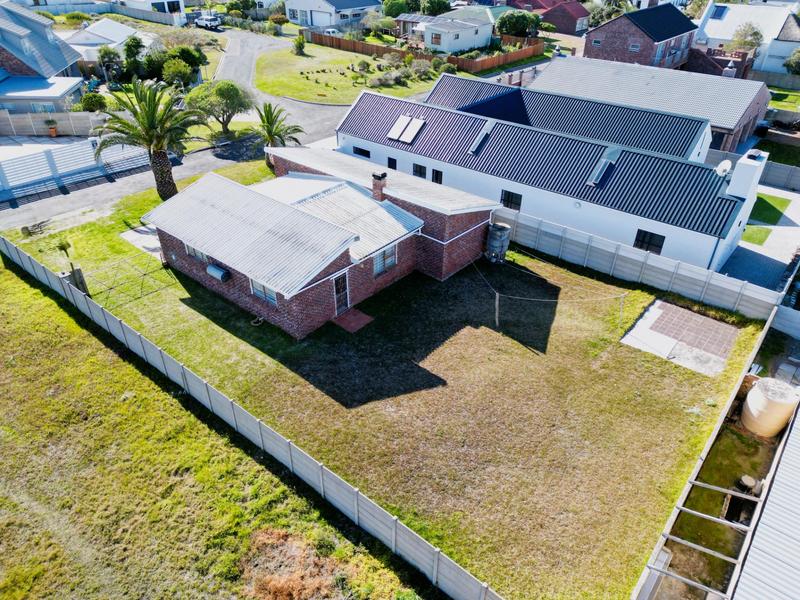 3 Bedroom Property for Sale in Franskraal Western Cape